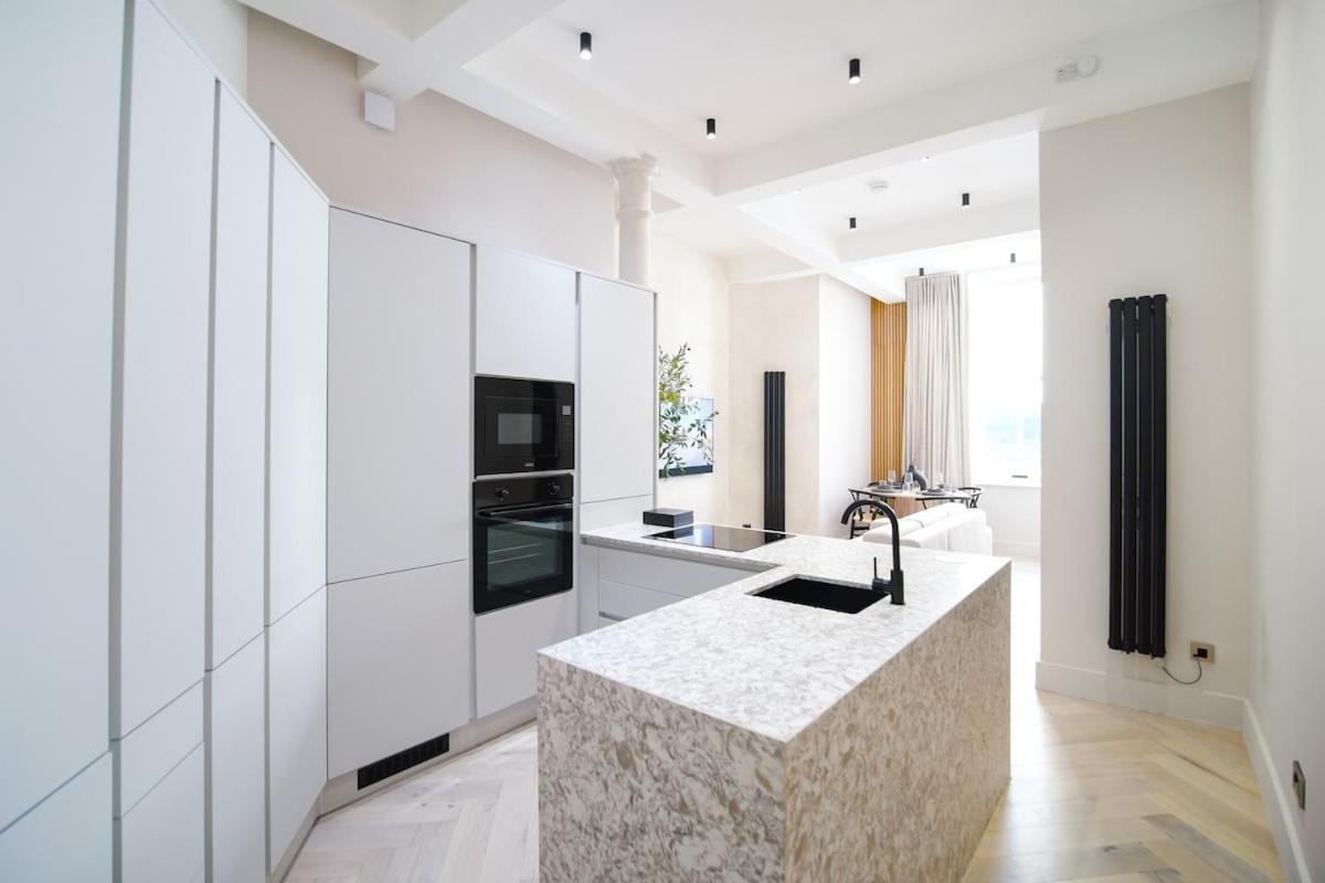Japandi By The Heim Residences Manchester Exterior foto
