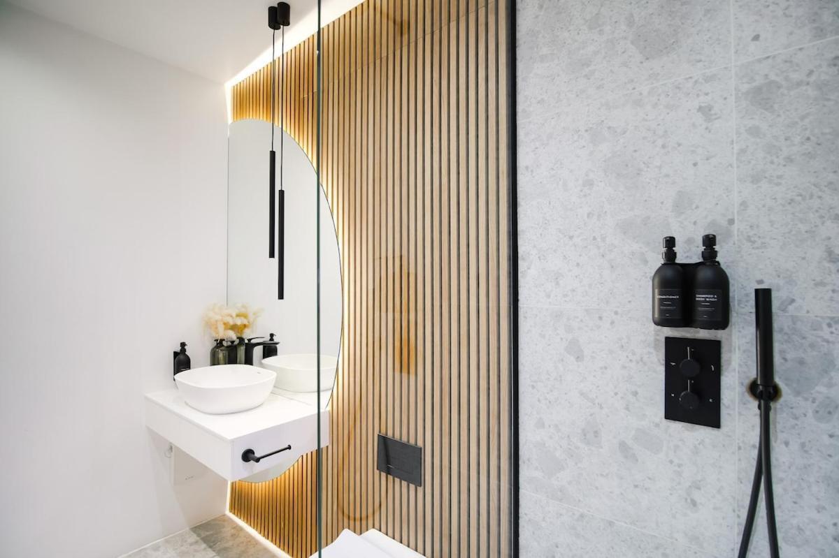 Japandi By The Heim Residences Manchester Exterior foto