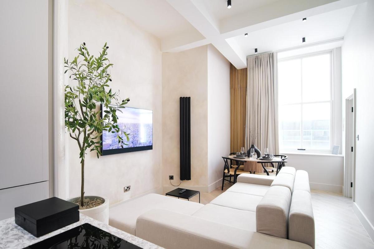 Japandi By The Heim Residences Manchester Exterior foto